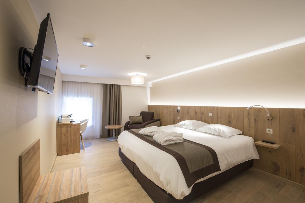 Hotel Le Fournil Redu Exteriér fotografie
